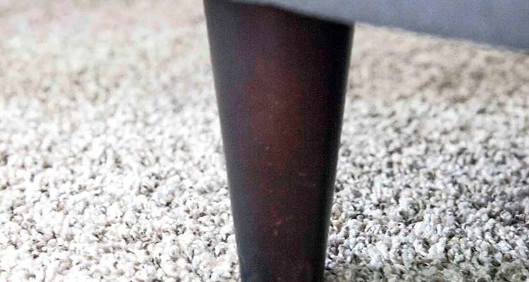 چرا بخش‌هایی از فرش‌ها کوبیده می‌شوند؟